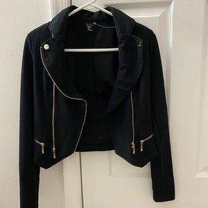 Windsor black jacket with zippers. Size small.